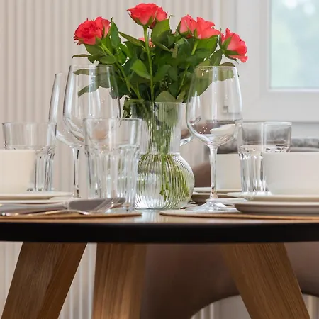 Beautiful With Balcony And Parking By Renters Kolobrzeg