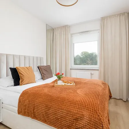 Daire Beautiful With Balcony And Parking By Renters *