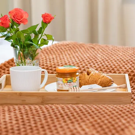 Διαμέρισμα Beautiful With Balcony And Parking By Renters *